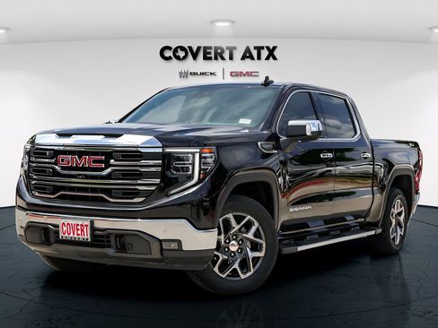 Used 2023 GMC Sierra 1500 SLT AWD/4WD image 2