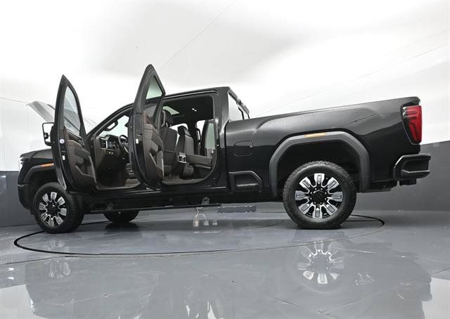 Used 2025 GMC Sierra 2500 Denali w/ Denali Reserve Package AWD/4WD image 47