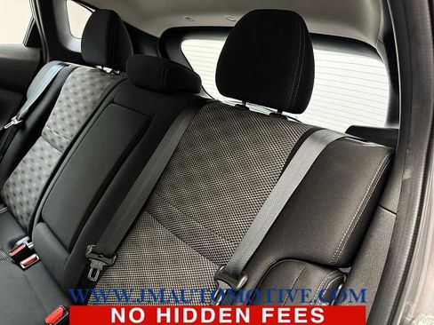 Used 2020 Nissan Rogue Sport SV w/ All-Weather Package AWD/4WD image 15