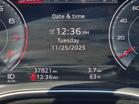 Used 2024 Audi Q7 3.0T Premium Plus image 27