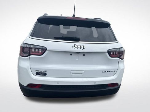 Used 2024 Jeep Compass Limited AWD/4WD image 4
