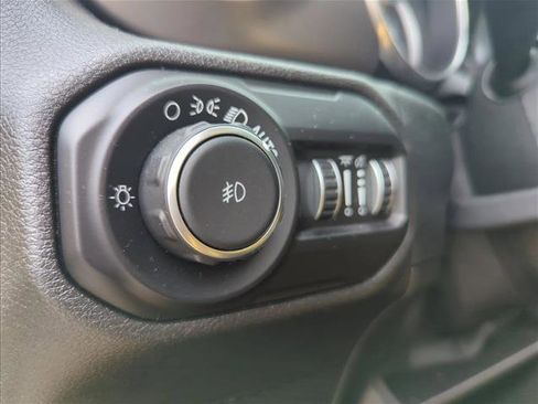 Used 2019 Jeep Wrangler Unlimited Sport S image 26