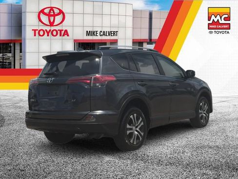 Used 2017 Toyota RAV4 LE w/ All Weather Liner Package FWD image 5