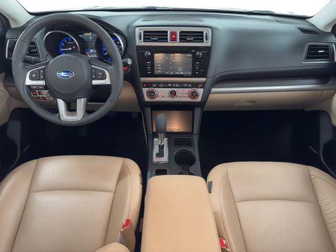 Used 2017 Subaru Outback 2.5i Limited image 19