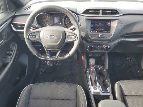 Used 2022 Chevrolet TrailBlazer RS image 15
