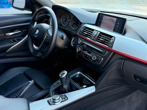 Used 2013 BMW 335i xDrive Sedan image 24
