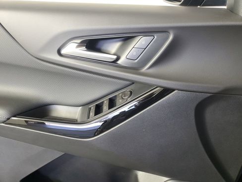 New 2026 Chevrolet Equinox LT FWD image 28
