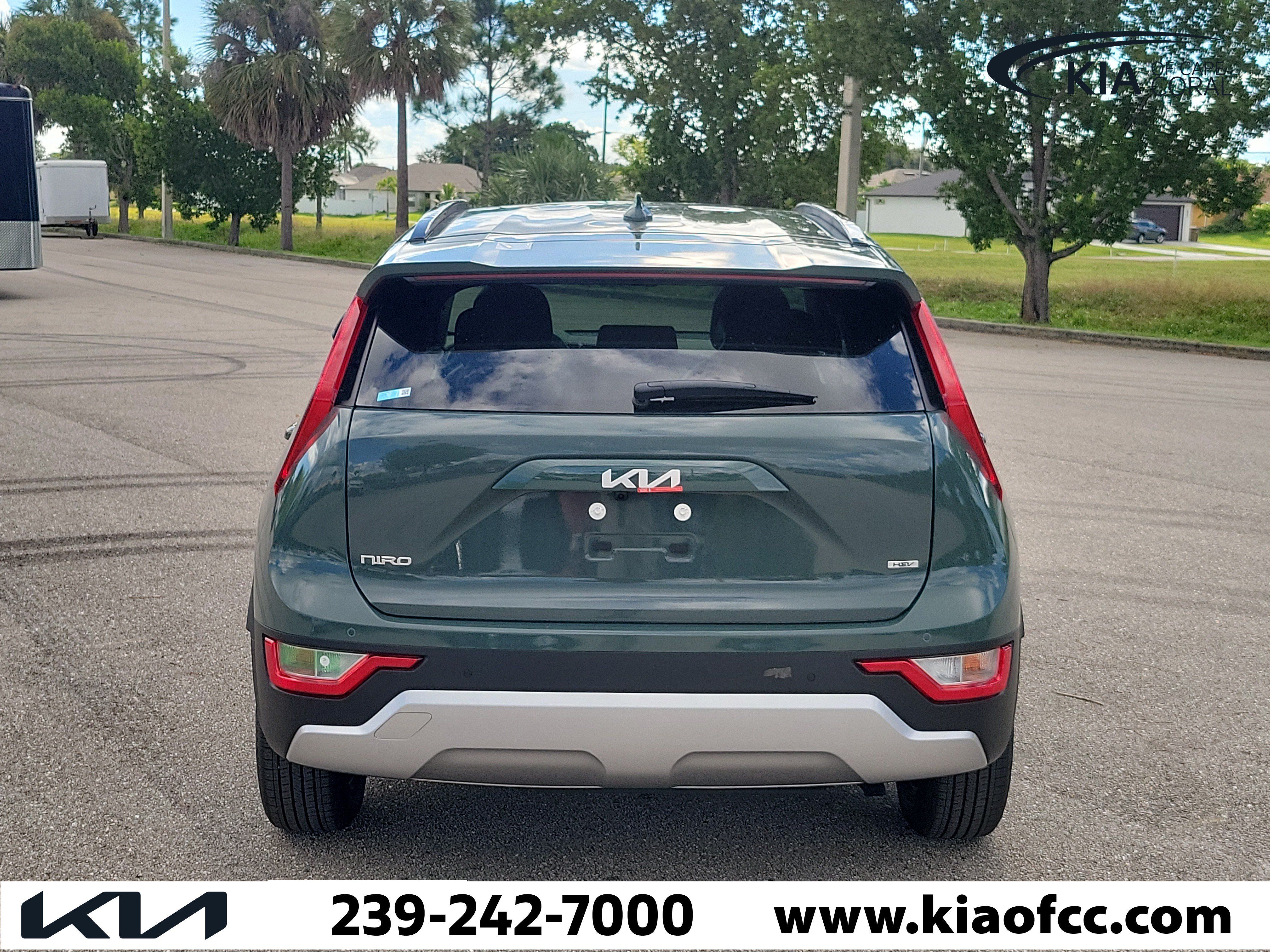 New 2026 Kia Niro EX FWD image 5