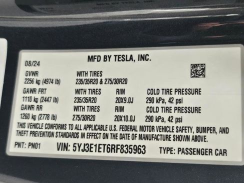 Used 2024 Tesla Model 3 Performance image 36