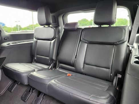 New 2026 Ford Expedition Max Platinum w/ Stealth Performance Package AWD/4WD image 18