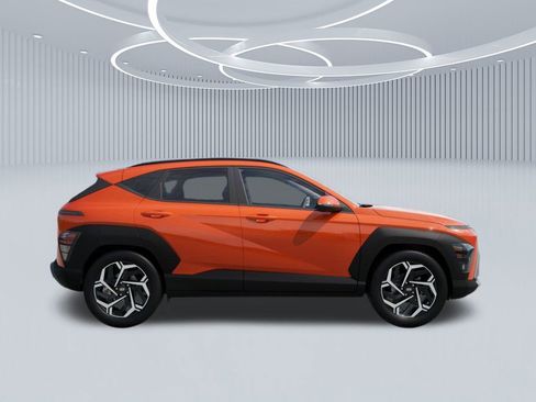 New 2026 Hyundai Kona Limited FWD image 7