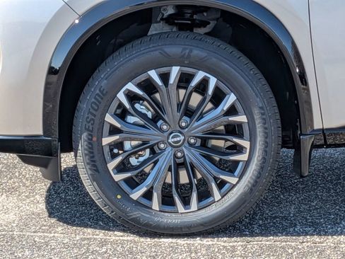 New 2026 Nissan Rogue Platinum w/ Tech Package AWD/4WD image 12