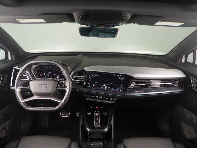 Used 2024 Audi Q4 e-tron quattro Prestige Sportback AWD/4WD image 3
