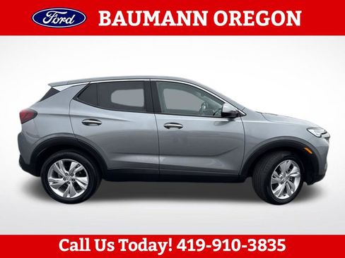 Used 2025 Buick Encore GX Preferred FWD image 2