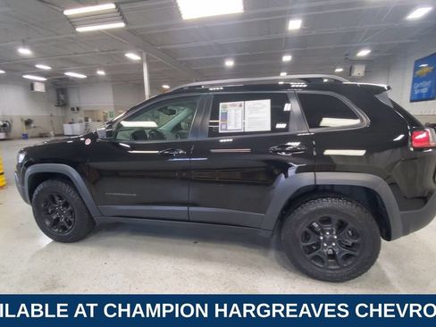 Used 2021 Jeep Cherokee Trailhawk AWD/4WD image 11