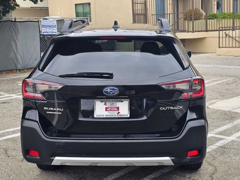 Certified 2024 Subaru Outback Limited AWD/4WD image 2