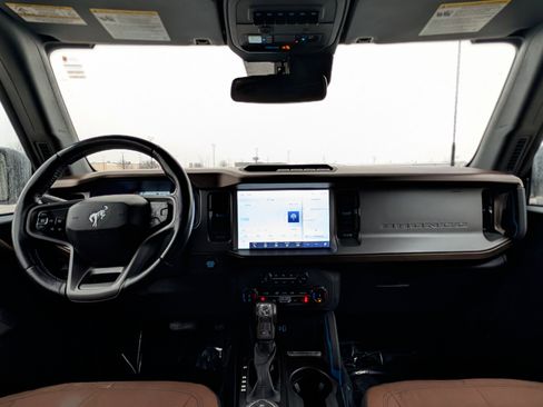 Used 2022 Ford Bronco Outer Banks image 12