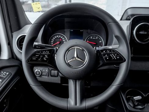 Used 2026 Mercedes-Benz Sprinter 2500 image 15