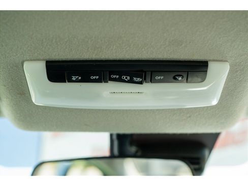 Used 2025 Nissan Versa SV w/ Trunk Package FWD image 20