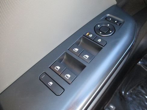 Used 2025 Kia K4 FWD image 27