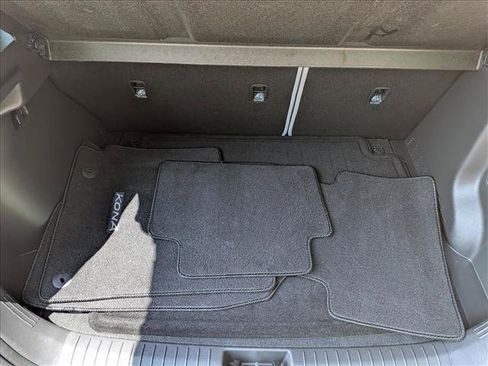 Used 2019 Hyundai Kona Ultimate FWD image 18