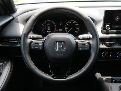 Used 2024 Honda HR-V Sport image 18