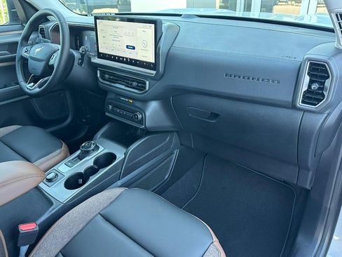 New 2026 Ford Bronco Sport Outer Banks AWD/4WD image 15
