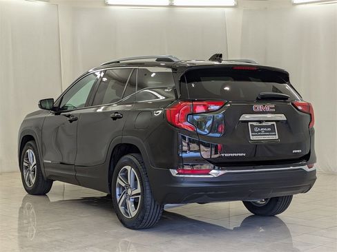 Used 2021 GMC Terrain SLT image 6