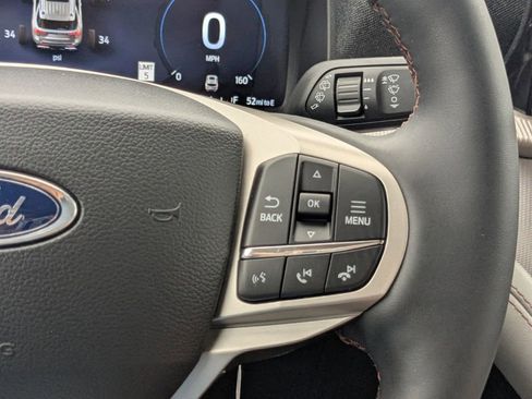 New 2026 Ford Explorer Active w/ Active Comfort Package image 28