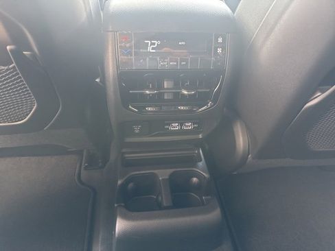 New 2025 Jeep Grand Cherokee L Laredo image 29
