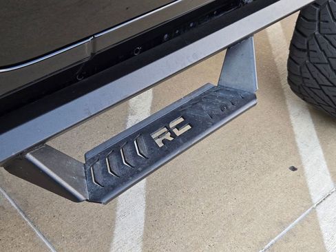 Used 2022 Jeep Gladiator Rubicon w/ LED Lighting Group image 33