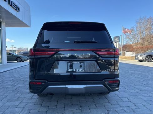 Certified 2025 Lexus LX 700h Overtrail image 4