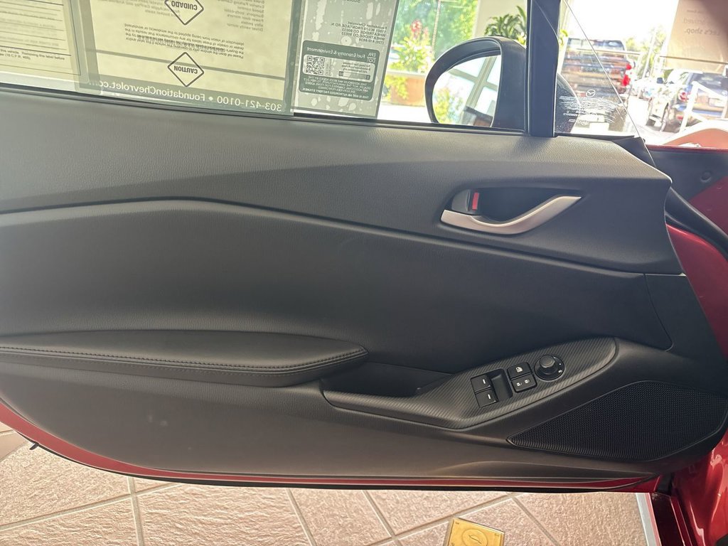 Used 2025 MAZDA MX-5 Miata Sport w/ Interior Package RWD image 27