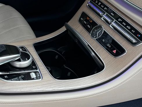 Used 2018 Mercedes-Benz E 400 4MATIC Cabriolet w/ Premium 2 Package (Q02) image 23