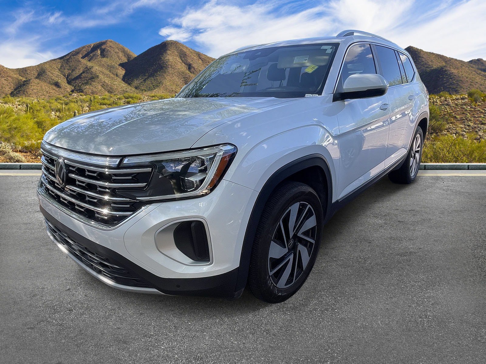 Used 2024 Volkswagen Atlas SEL AWD/4WD image 1