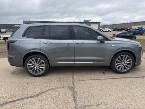 Used 2020 Cadillac XT6 Sport AWD/4WD image 8