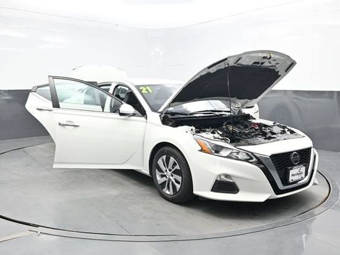 Used 2021 Nissan Altima 2.5 S FWD image 49