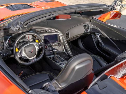 Used 2019 Chevrolet Corvette Z06 image 32