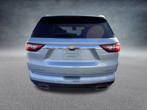 Used 2019 Chevrolet Traverse Premier w/ Driver Confidence II Package image 8