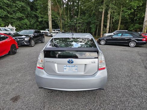 Used 2010 Toyota Prius Two image 9