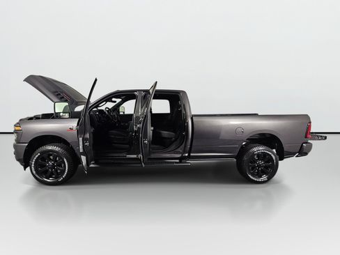 New 2026 RAM 2500 Tradesman AWD/4WD image 11