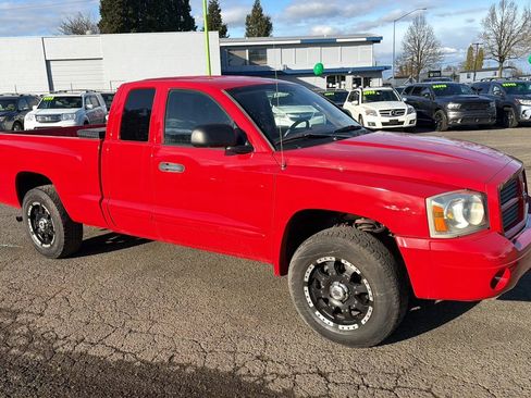 Used 2006 Dodge Dakota SLT w/ Trailer Tow Group image 2
