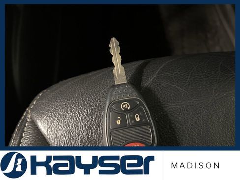 Used 2018 Jeep Wrangler Unlimited Sport image 32