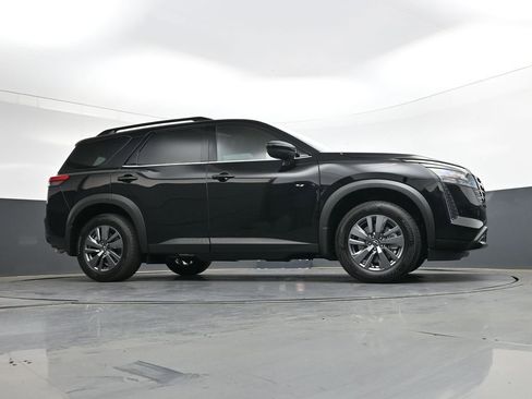 New 2026 Nissan Pathfinder SV FWD image 39