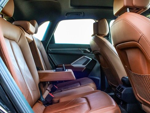 Used 2021 Audi Q3 2.0T Premium w/ Convenience Package image 38