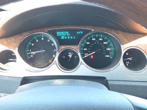 Used 2012 Buick Enclave Premium FWD image 41