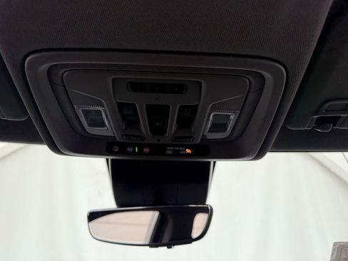 Used 2024 GMC Sierra 1500 Denali image 42