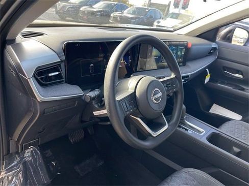 New 2026 Nissan Kicks SV w/ Cold Weather Package AWD/4WD image 10