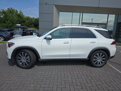 Used 2024 Mercedes-Benz GLE 450 4MATIC image 8