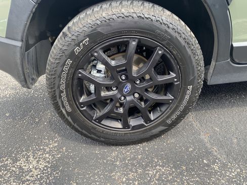 Used 2024 Subaru Crosstrek 2.5i Wilderness w/ Crosstrek Mirror Package AWD/4WD image 7